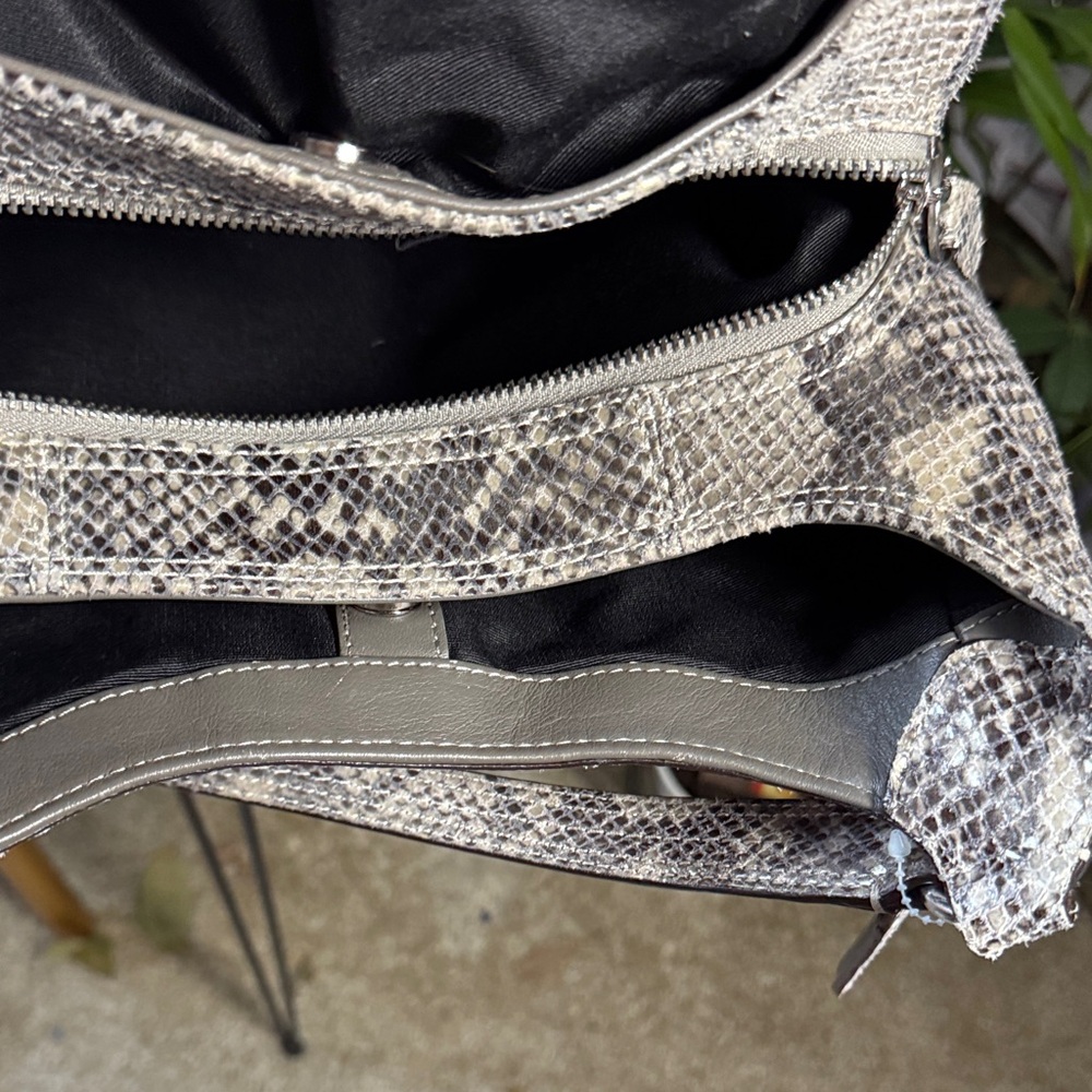 Coach soho python- embossed Gray Snakeskin Shoulder Bag - Picture 7 of 9